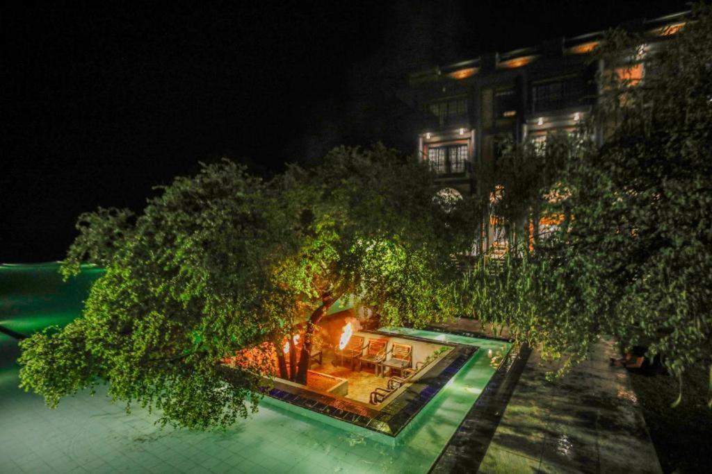 Covanro Sigiriya - Brand New Luxury Hotel Eksteriør billede