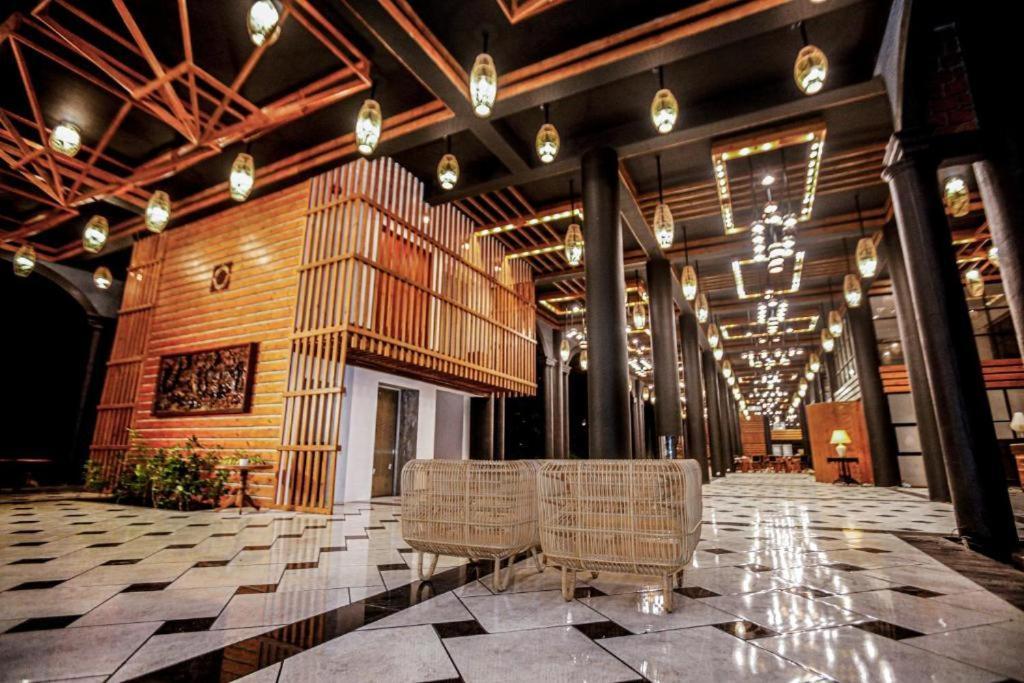 Covanro Sigiriya - Brand New Luxury Hotel Eksteriør billede